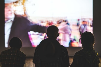 ملخصات أفلام كورية مدرسيةقصص شبابية مؤثرة ومليئة بالمشاعر